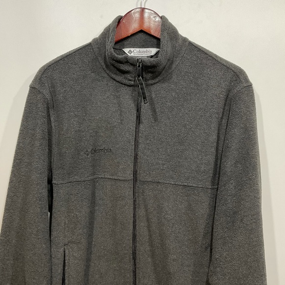 Columbia Grey Jacket Zipper Long Sleeve Front Pockets Men’s US Size: Medium - Picture 3 of 7